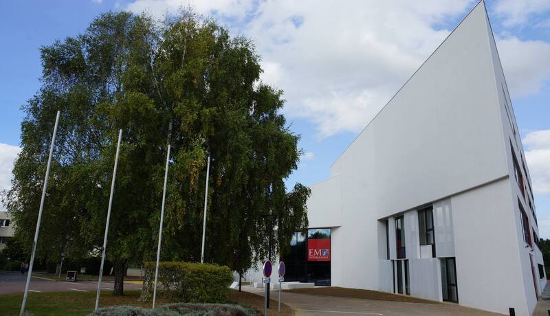 EM Normandie Business School