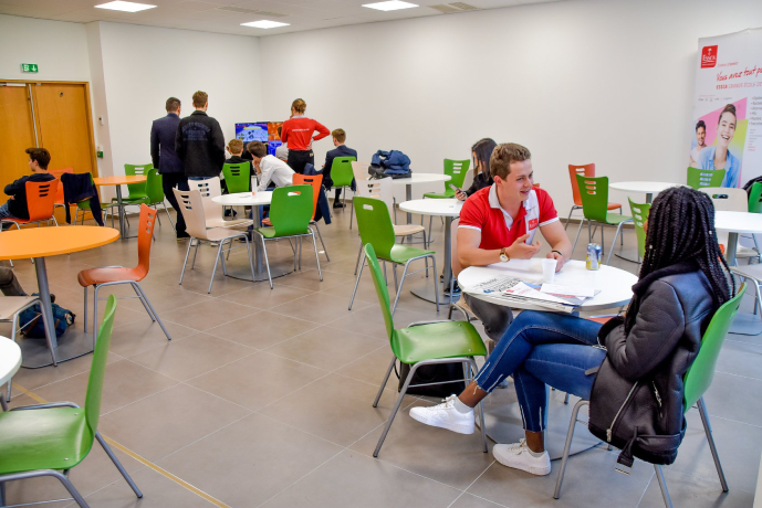 ESSCA School of Management (Lyon)