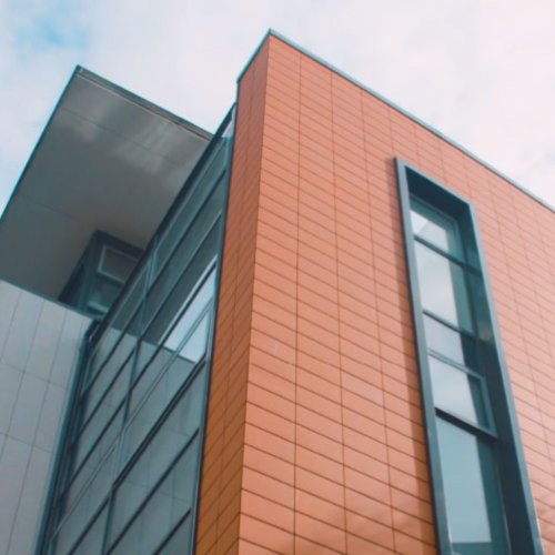 Independent College | Brive