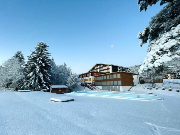 Les Roches Global Hospitality Education