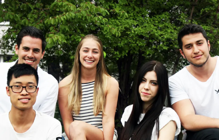 New European College (NEC)