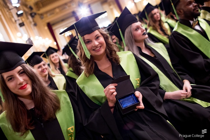 Prague City University