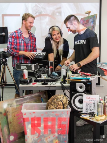 Prague City University