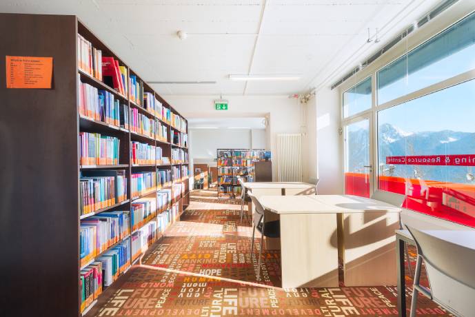 Swiss Hotel Management School (SHMS)