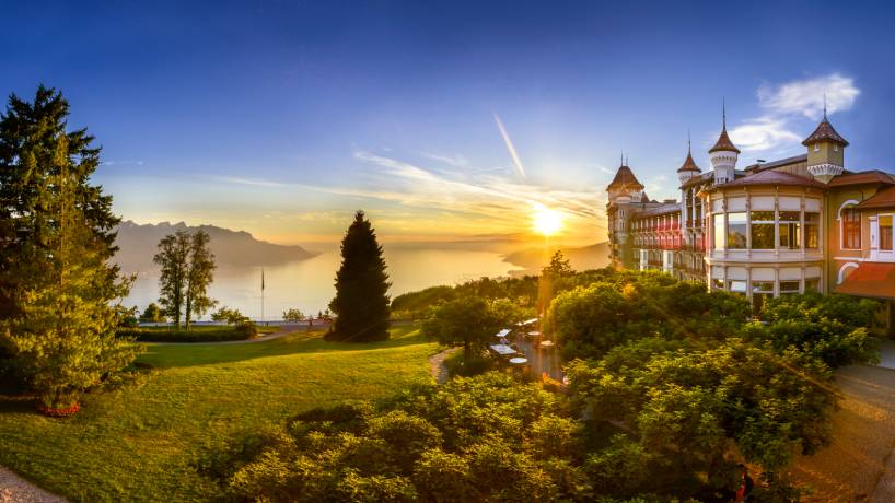 Swiss Hotel Management School (SHMS)