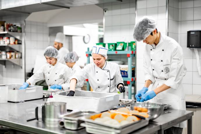 Swiss Hotel Management School (SHMS)