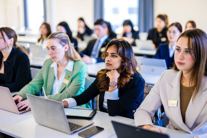 Swiss Hotel Management School (SHMS)