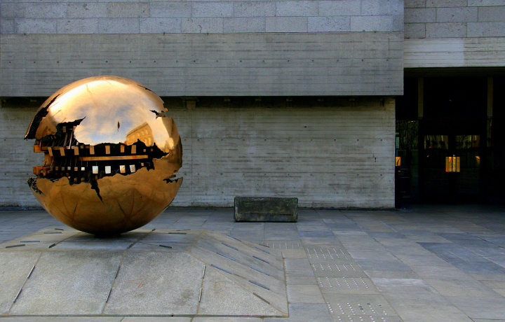 Trinity College Dublin