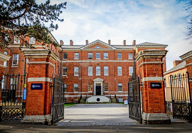 University of Worcester