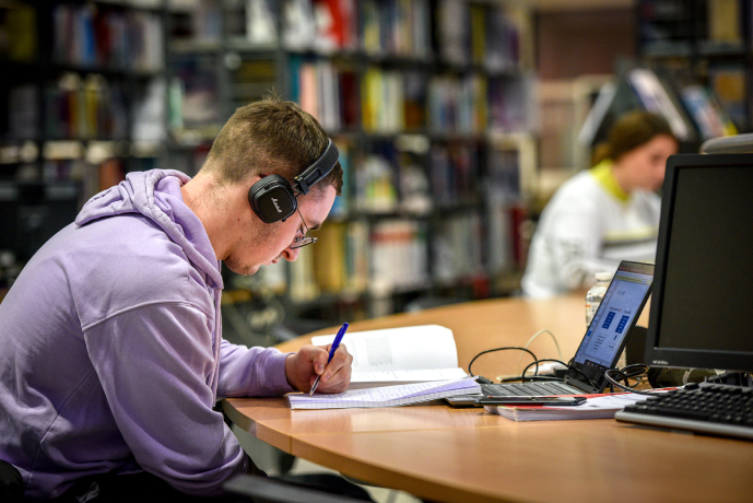 VIVES University of Applied Sciences (Kortrijk)