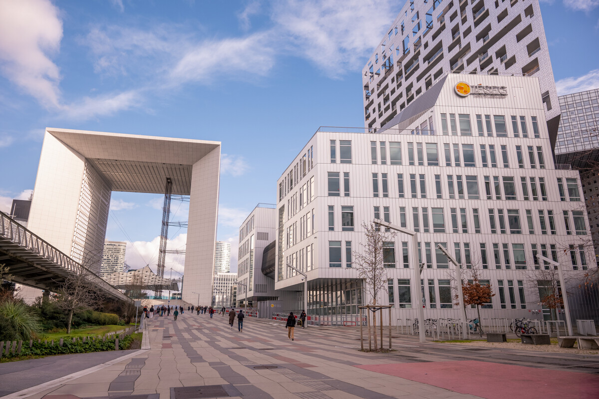 IESEG Paris Campus